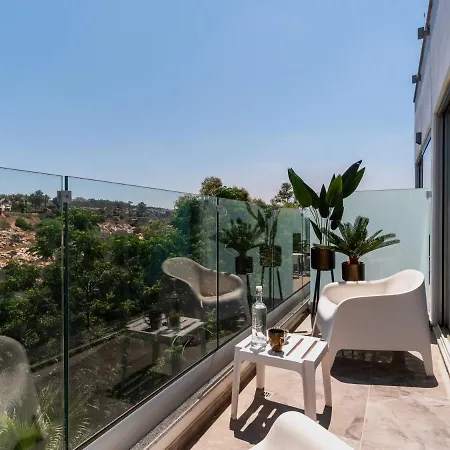 Perfect Holiday Home For Sunny Pool Days And Cosy Balcony Nights All Yours Lejlighed Ayia Napa