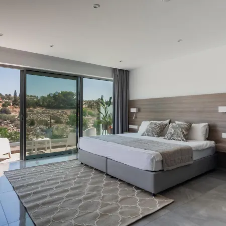 Lägenhet Perfect Holiday Home For Sunny Pool Days And Cosy Balcony Nights All Yours Ayia Napa